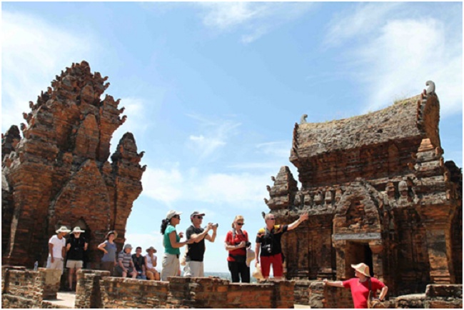 Tháp Pokalong giarai Ninh Thuận